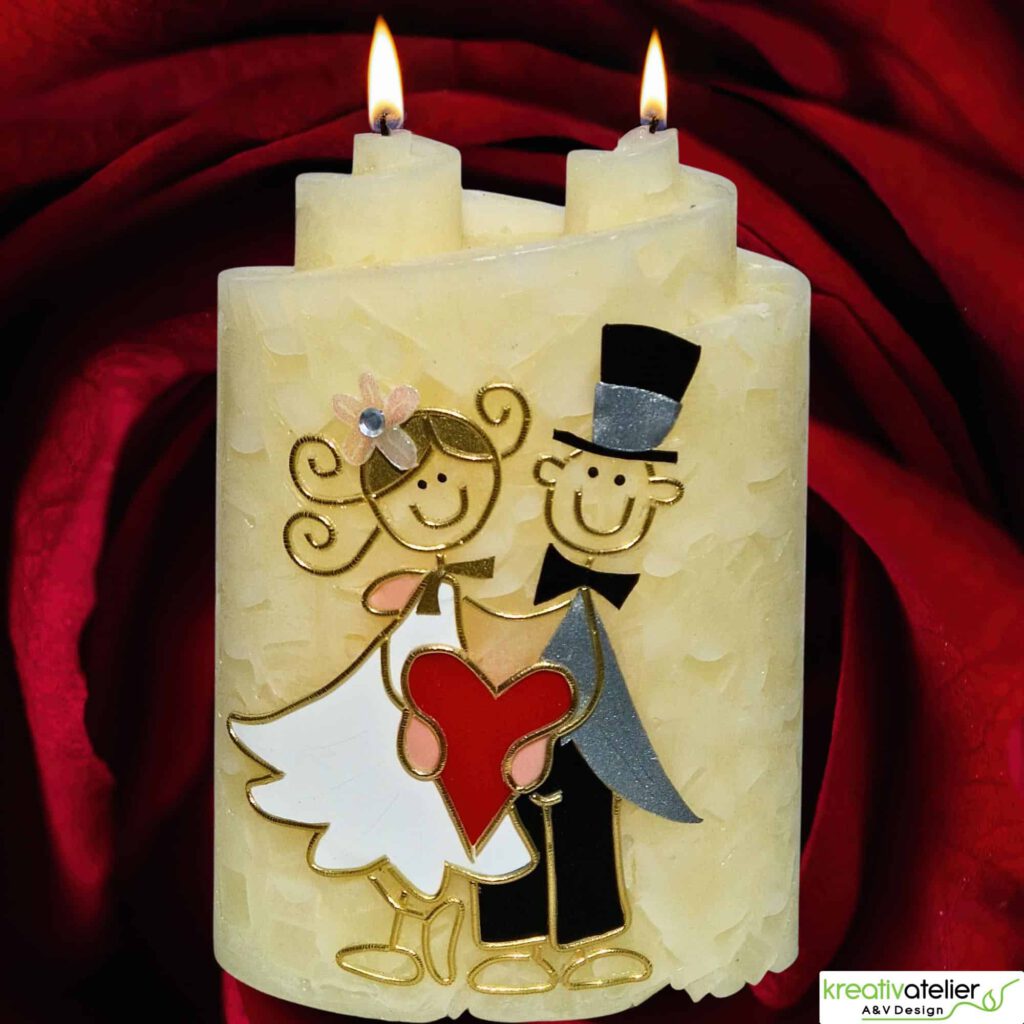 HK0010 Hochzeitskerze weisse Formenkerze Doppelspirale mit Motiv Brautpaar 16