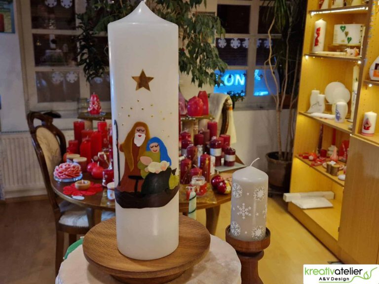 Der wohl größte Weihnachtsmarkt für handverzierte Kerzen in Lüdinghausen im Münsterland Weihnachtsmarkt fuer handgefertigte Weihnachtskerzen in Luedinghausen