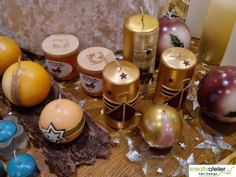 Der wohl größte Weihnachtsmarkt für handverzierte Kerzen in Lüdinghausen im Münsterland Weihnachtsmarkt fuer handgefertigte Weihnachtskerzen in Luedinghausen