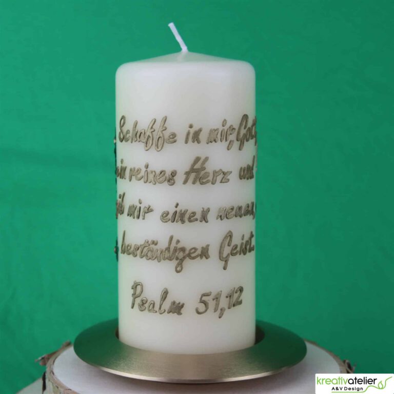 Konfirmationskerze in elfenbein mit braunem Kreuz und Bibel optional mit Konfirmationsspruch