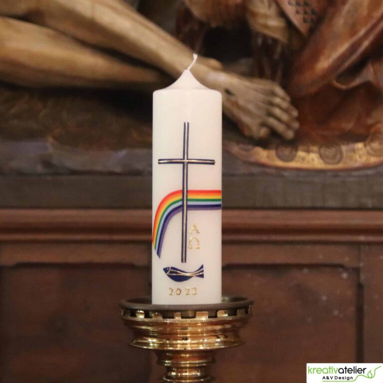 OK008 Festliche Osterkerze in elfenbein mit Fisch Regenbogen Alpha und Omega 16 1