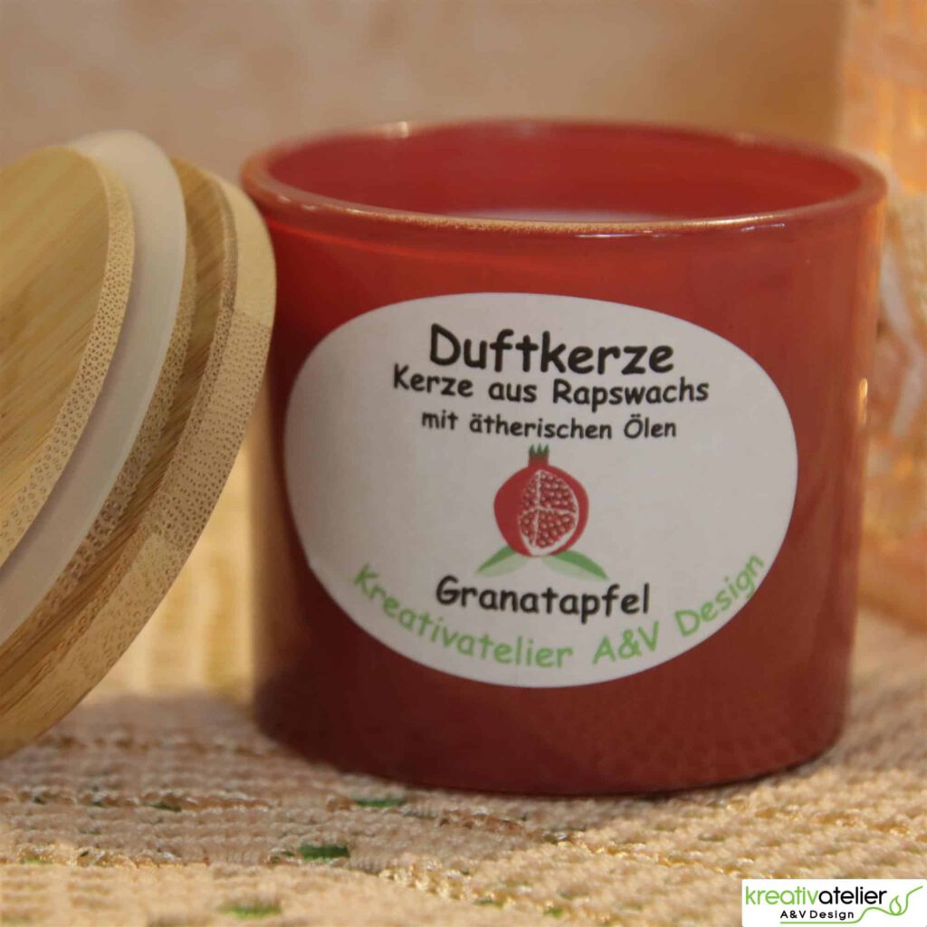 Duftkerze Granatapfel in rotem Trendglas