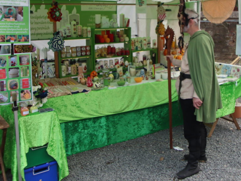 Ostermarkt auf Burg Satzvey