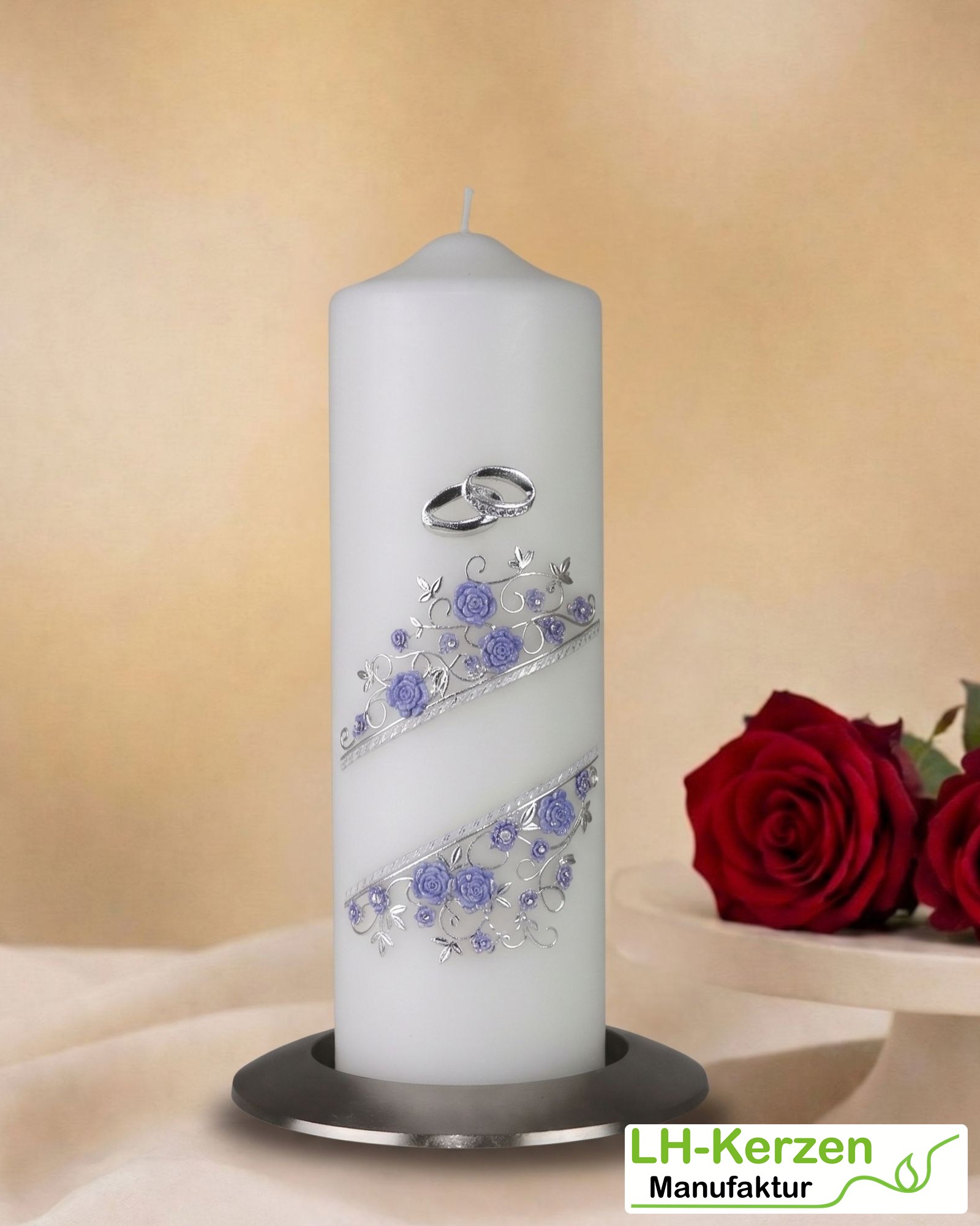 Hochzeitskerze Blaue Rosen & Silberringe mit Blütenranken – personalisierbar