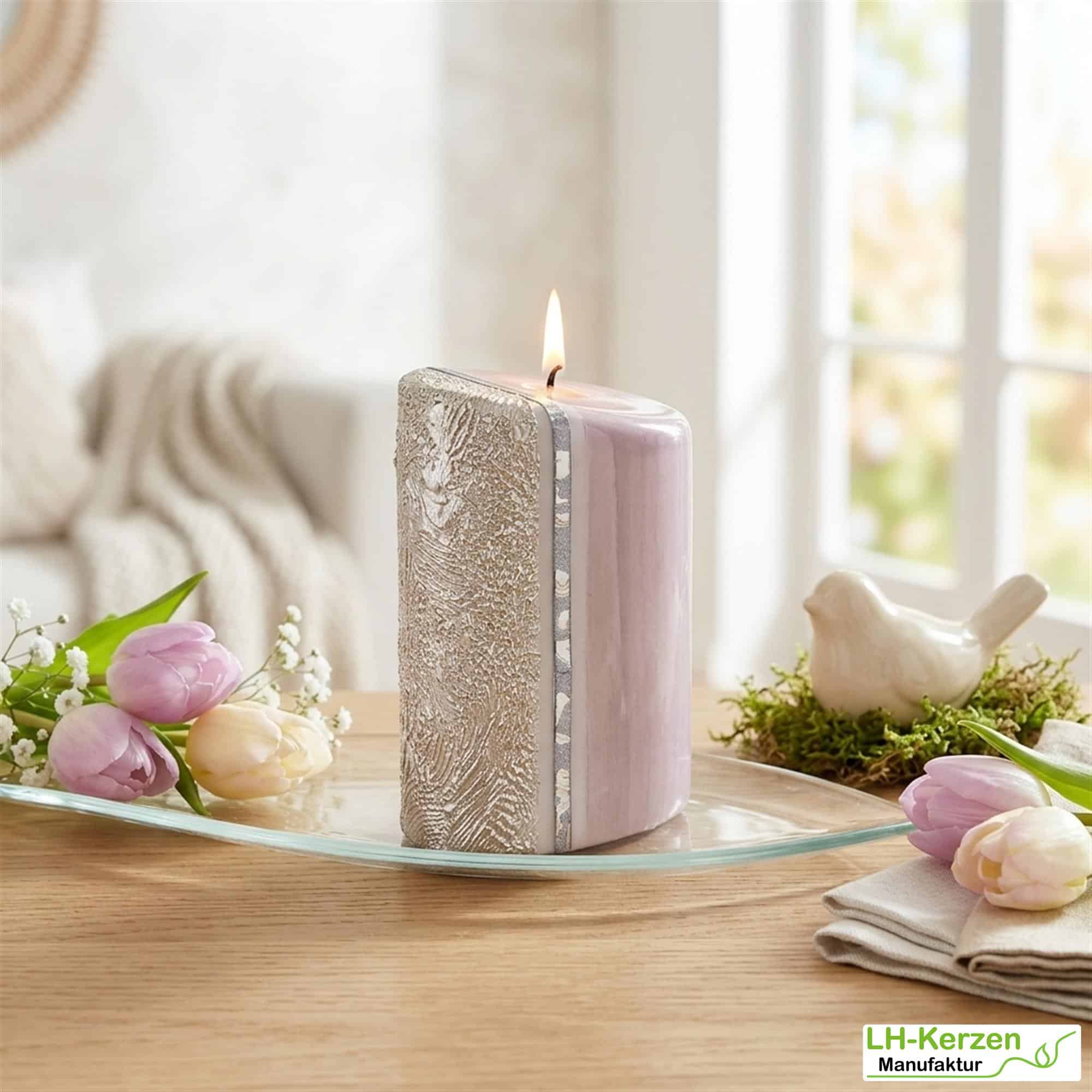 Oval Designkerze "Atica" – Elegantes Design in Taupe und Gold