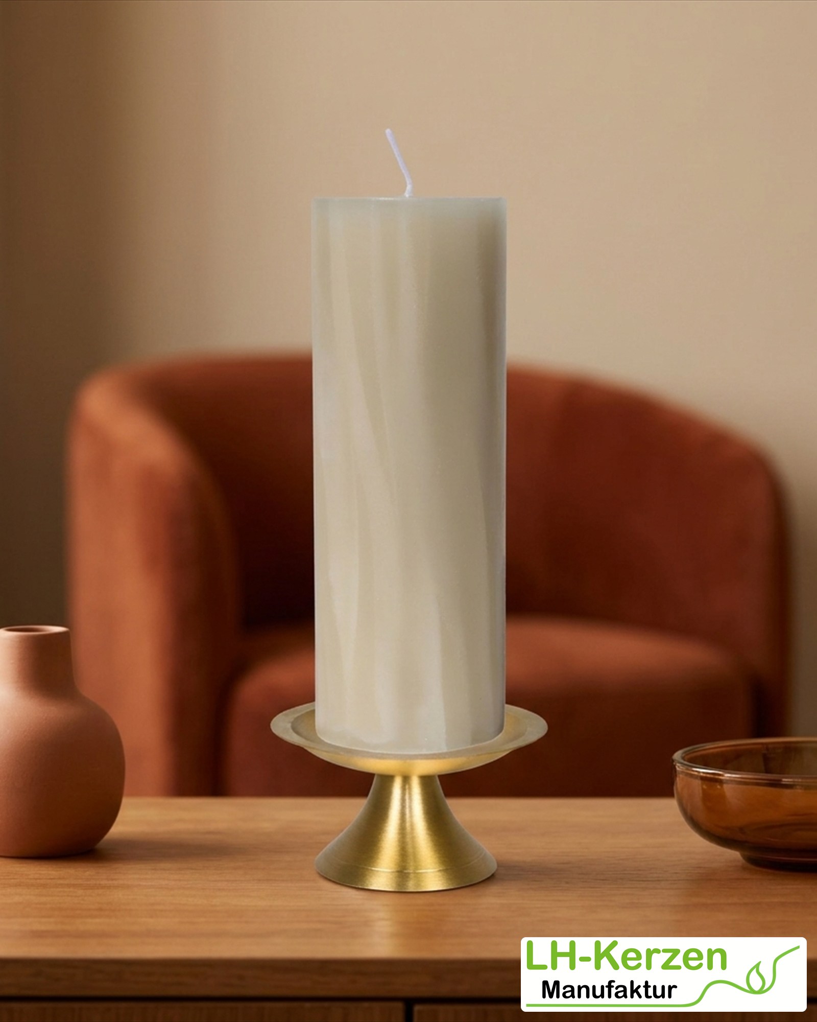 Marmorkerze Sandbeige – Ø 6 × 16 cm, personalisierbar